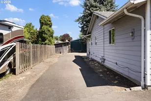3507 E Main St, Hillsboro, OR 97123 - Photo 32