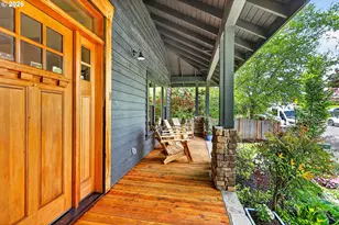811 9th St, Hood River, OR 97031 - Photo 10