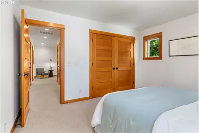 811 9th St, Hood River, OR 97031 - Photo 30