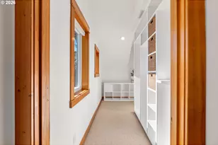 811 9th St, Hood River, OR 97031 - Photo 26