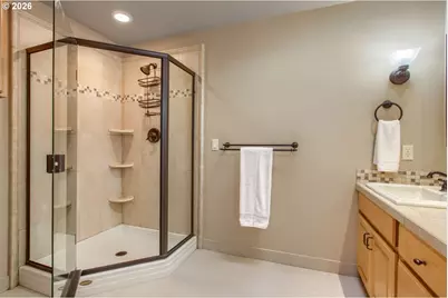 15425 SW 81st Ave, Tigard, OR 97224 - Photo 10