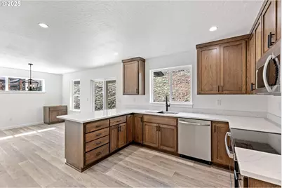 65 Bangle Ct, Cottage Grove, OR 97424 - Photo 14