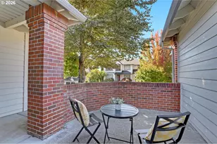 3824 NW Brookview Way, Portland, OR 97229 - Photo 2