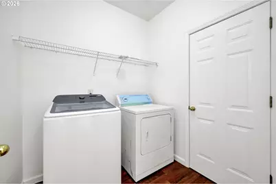 3906 Century Dr, Eugene, OR 97402 - Photo 28