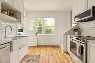 6221 SE Morrison St, Portland, OR 97215 - Photo 18