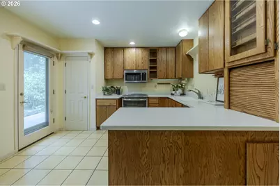 2650 Bowmont Dr, Eugene, OR 97405 - Photo 22
