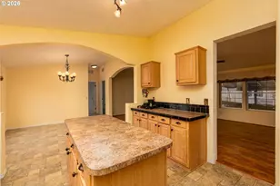 284 Trout Loop, Roseburg, OR 97471 - Photo 6