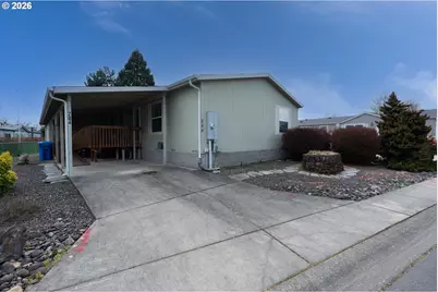 284 Trout Loop #27, Roseburg, OR 97471 - Photo 2