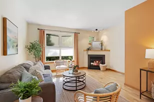 2845 SE Schiller St, Portland, OR 97202 - Photo 4