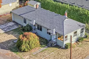 7404 NE Hassalo St, Portland, OR 97213 - Photo 2