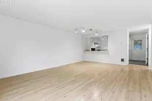 13216 NE Salmon Creek Ave, Vancouver, WA 98686 - Photo 6