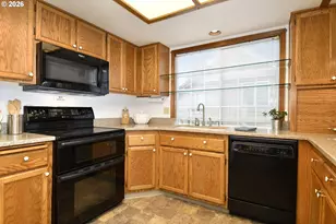 17915 Monticello Dr, Gladstone, OR 97027 - Photo 6