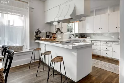 185 E Lincoln St, Woodburn, OR 97071 - Photo 16