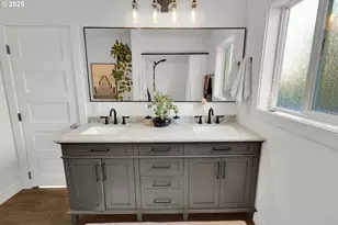 185 E Lincoln St, Woodburn, OR 97071 - Photo 28