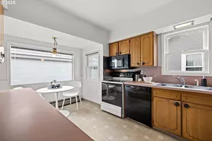 2924 NE 35th Ave, Portland, OR 97212 - Photo 12