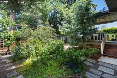 5817 N Princeton St, Portland, OR 97203 - Photo 42