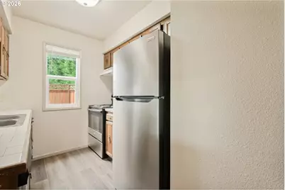 157 Nevada Dr, Longview, WA 98632 - Photo 8
