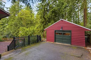 10235 NW Leahy Rd, Portland, OR 97229 - Photo 38