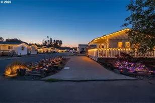 4 Creek Ln, Lakeside, OR 97449 - Photo 4