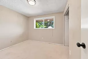 12201 SE 11th St, Vancouver, WA 98683 - Photo 32