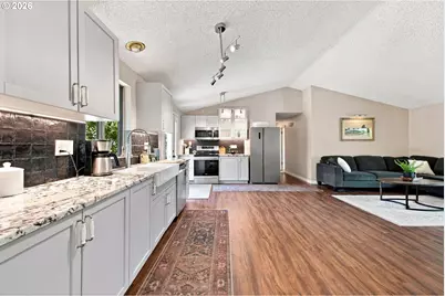 12201 SE 11th St, Vancouver, WA 98683 - Photo 10