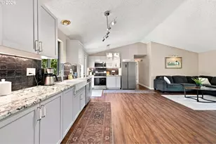 12201 SE 11th St, Vancouver, WA 98683 - Photo 10