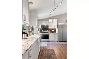 12201 SE 11th St, Vancouver, WA 98683 - Photo 14