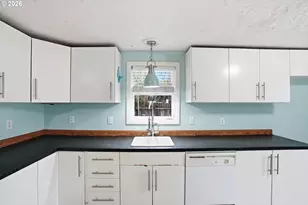 40 SE 133rd Ave, Portland, OR 97233 - Photo 10