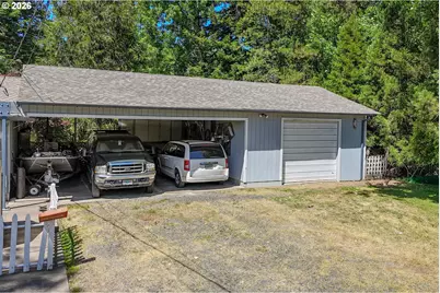 177 NE Lombardy Dr, Roseburg, OR 97470 - Photo 42