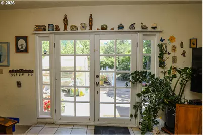 177 NE Lombardy Dr, Roseburg, OR 97470 - Photo 32