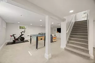4061 SW Greenleaf Dr, Portland, OR 97221 - Photo 42