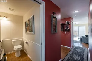 2190 Maplewood Dr, Salem, OR 97306 - Photo 32