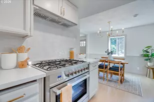8821 SE 58th Dr, Portland, OR 97206 - Photo 16