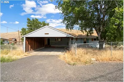 61476 Dee Cox Rd, Heppner, OR 97836 - Photo 1