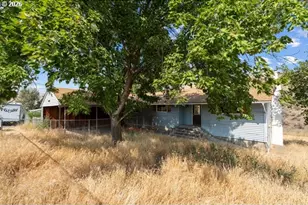 61476 Dee Cox Rd, Heppner, OR 97836 - Photo 2