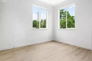 4690 N Congress Ave, Portland, OR 97217 - Photo 20