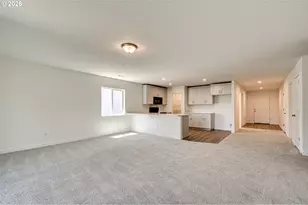 2008 Henderson Wy, Longview, WA 98632 - Photo 8