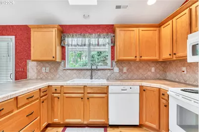87652 Trek Dr, Veneta, OR 97487 - Photo 18