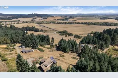 25148 Smittys Pl, Monroe, OR 97456 - Photo 4