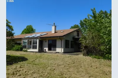 888 Meadows Ln, Jefferson, OR 97352 - Photo 4