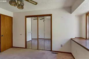 888 Meadows Ln, Jefferson, OR 97352 - Photo 20