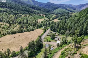 5833 Hubbard Creek Rd, Umpqua, OR 97486 - Photo 46