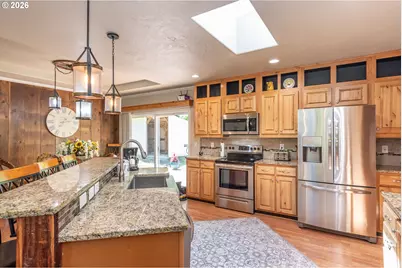 5833 Hubbard Creek Rd, Umpqua, OR 97486 - Photo 12