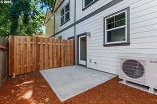 5465 N Fessenden St, Portland, OR 97203 - Photo 22