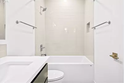 5465 N Fessenden St, Portland, OR 97203 - Photo 14