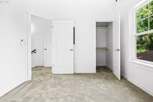 5465 N Fessenden St, Portland, OR 97203 - Photo 12