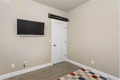 1001 NE Regan Hill Loop, Estacada, OR 97023 - Photo 8