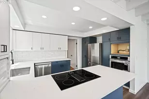 570 N Hayden Bay Dr, Portland, OR 97217 - Photo 6