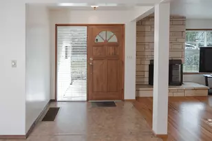 4825 SE 140th Ave, Portland, OR 97236 - Photo 6