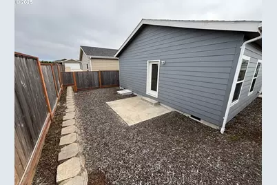 5270 Nopal St, Florence, OR 97439 - Photo 26